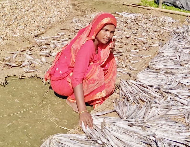 Bangladesh fisherwomen